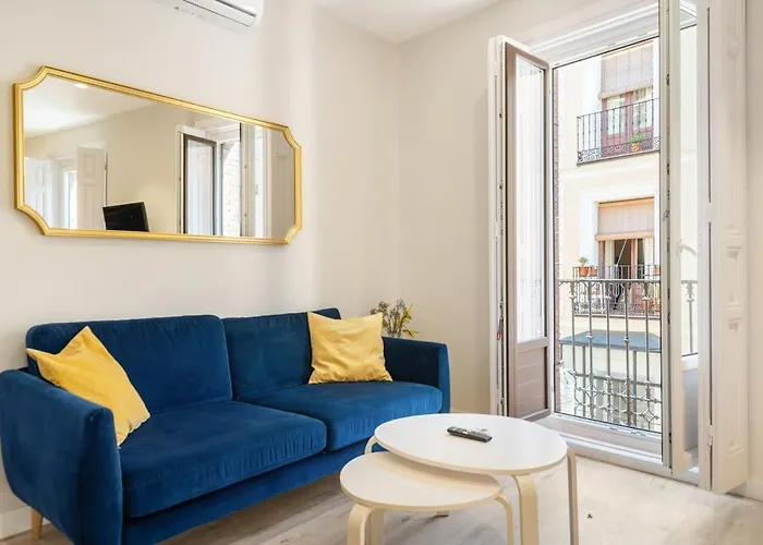 Modern, Brand-New Apartment For 4 In Las Letras - Huertas